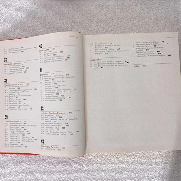 Vintage Fundamentals Of Physics Second Edition Hard Cover Text Book - Picture 11 of 11